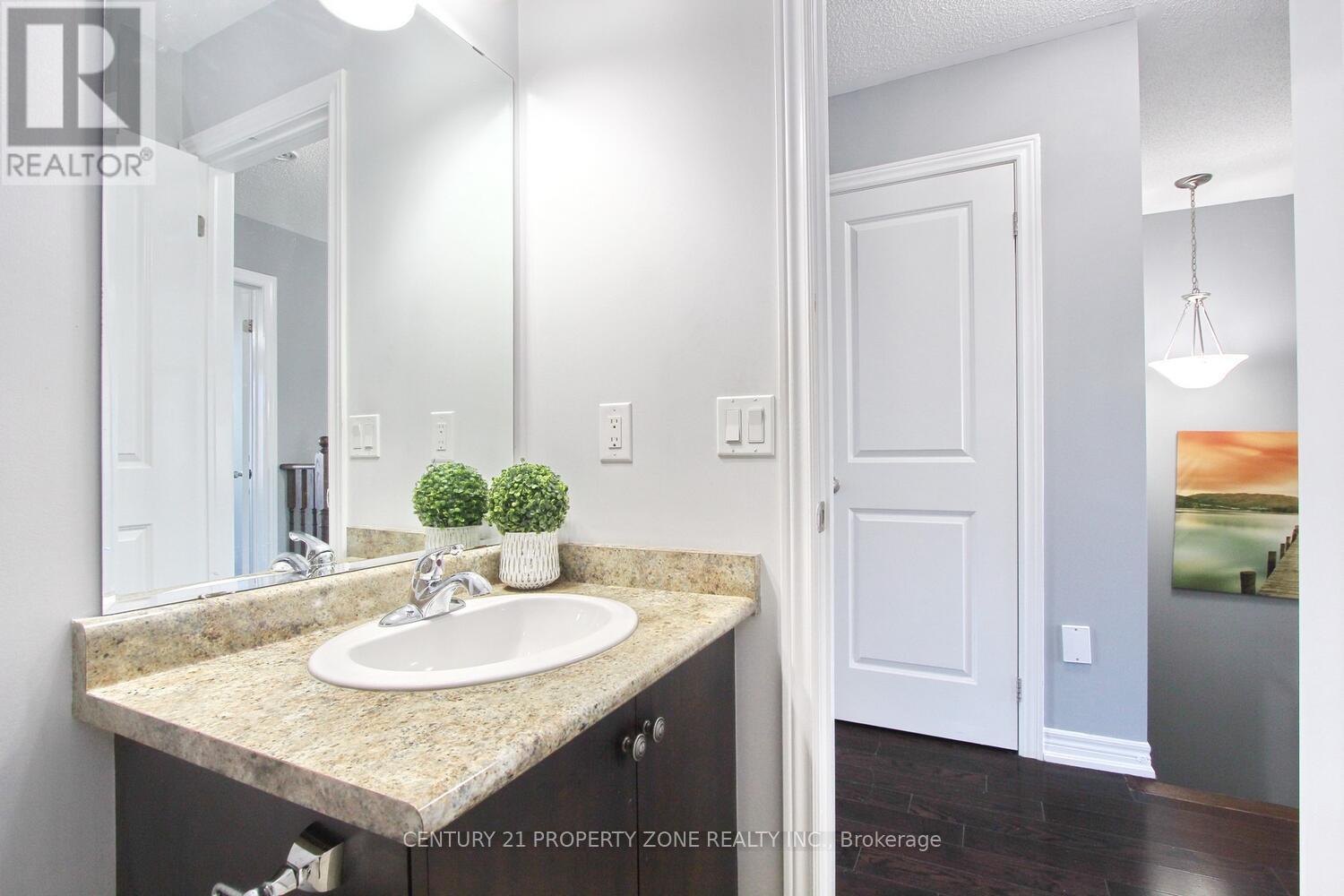 36 Dufay Road, Brampton, Ontario  L7A 4A1 - Photo 28 - W12523210