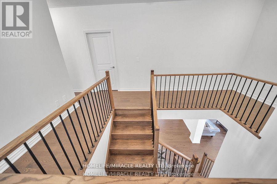 1536 Buttercup Court, Milton, Ontario  L9E 2G3 - Photo 18 - W12523242