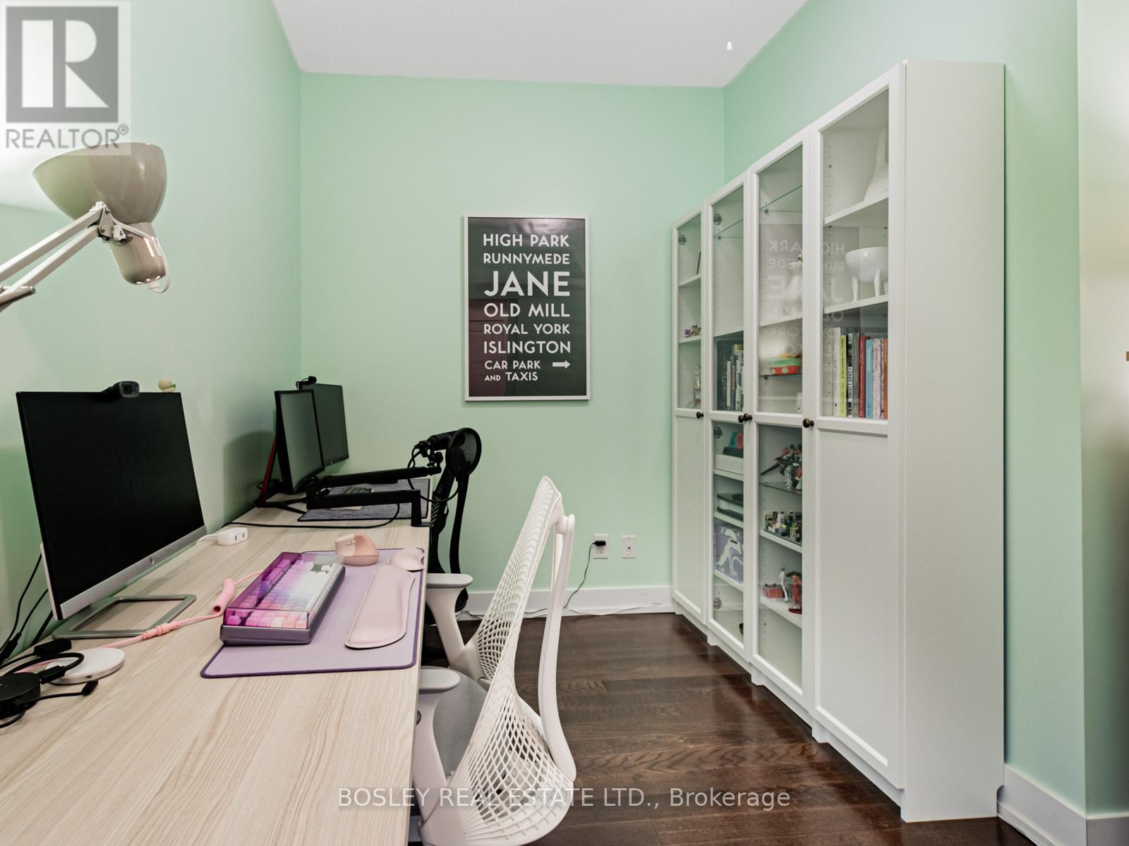 605 - 1638 Bloor Street W, Toronto, Ontario  M6P 0A6 - Photo 15 - W12523260