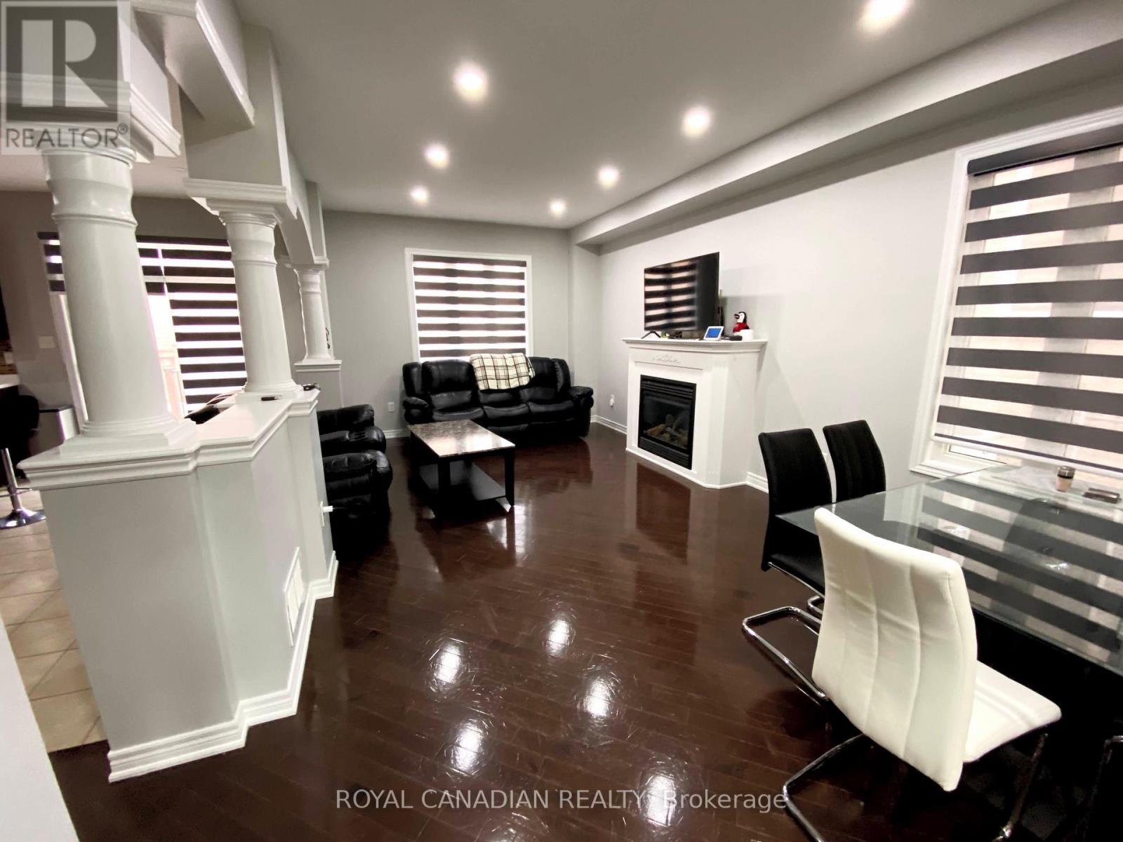 Upper - 9 Putnam Drive, Brampton, Ontario  L7A 3S4 - Photo 8 - W12523262