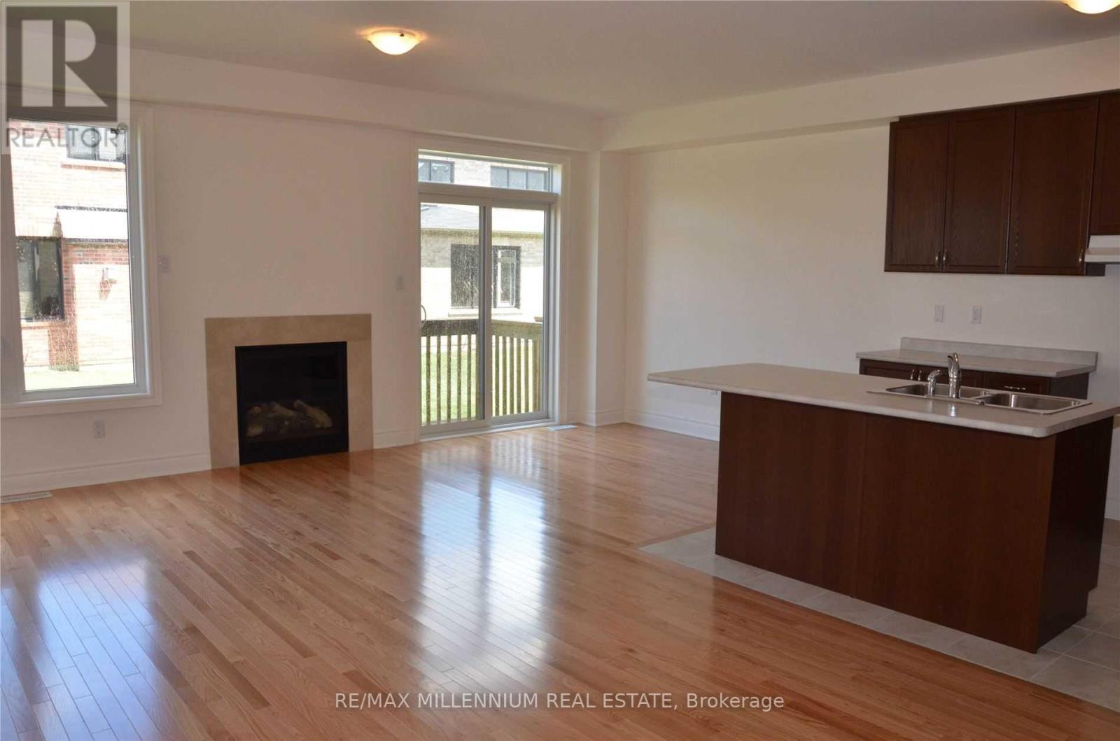 50 Andretti Crescent, Brampton, Ontario  L6X 5G7 - Photo 6 - W12523272