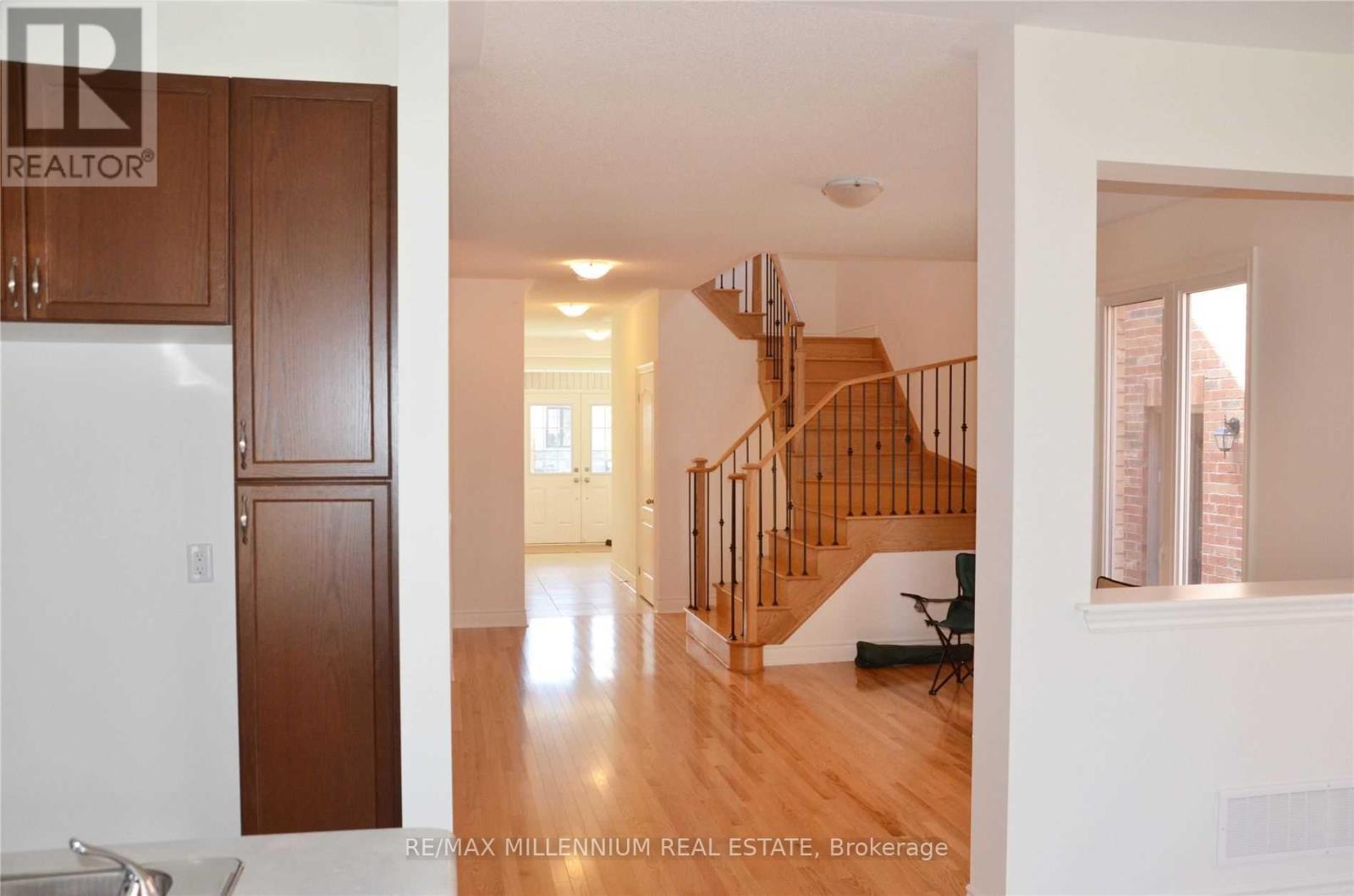 50 Andretti Crescent, Brampton, Ontario  L6X 5G7 - Photo 9 - W12523272