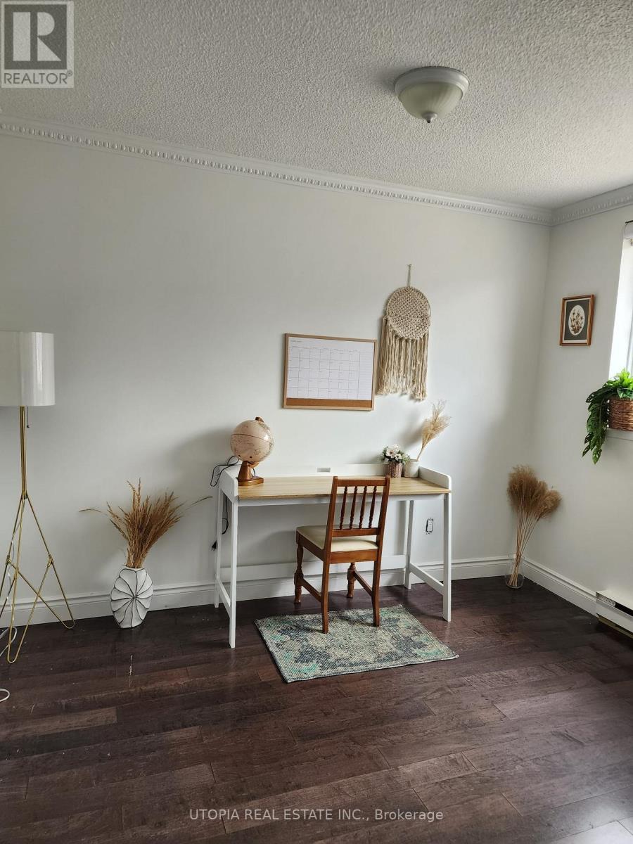 203 - 2170 Bromsgrove Road, Mississauga, Ontario  L5J 4J2 - Photo 12 - W12523310