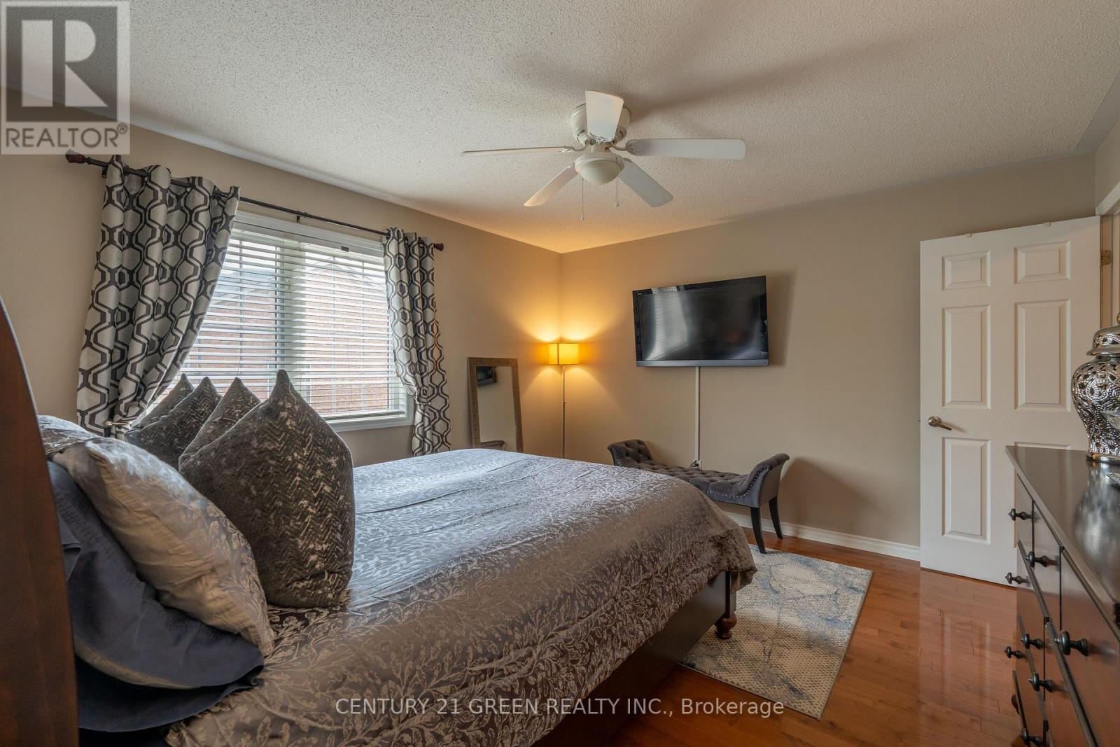 936 Hepburn Road, Milton, Ontario  L9T 0L6 - Photo 20 - W12523326