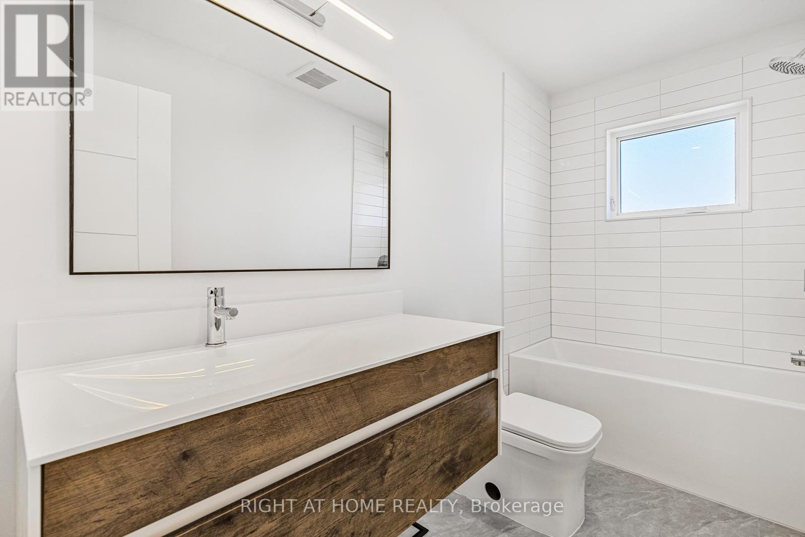 Upper Level - 4283 Wilcox Road, Mississauga, Ontario  L4Z 1C3 - Photo 13 - W12523384