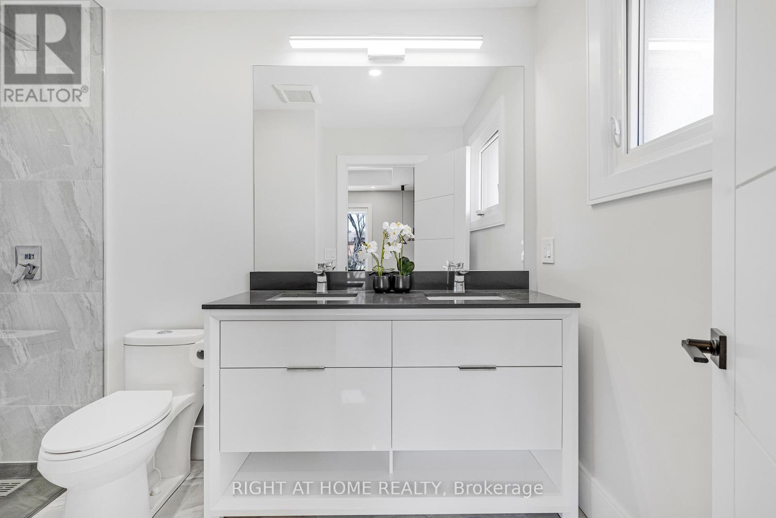 Upper Level - 4283 Wilcox Road, Mississauga, Ontario  L4Z 1C3 - Photo 16 - W12523384