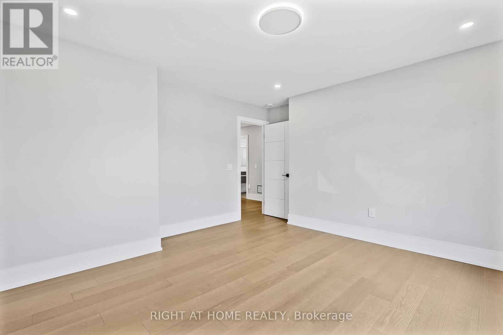 Upper Level - 4283 Wilcox Road, Mississauga, Ontario  L4Z 1C3 - Photo 19 - W12523384