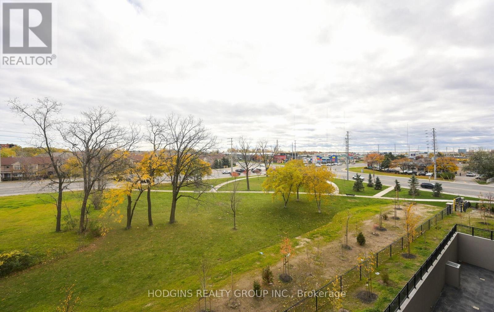 404 - 1035 Southdown Road, Mississauga, Ontario  L5J 0A2 - Photo 32 - W12523408