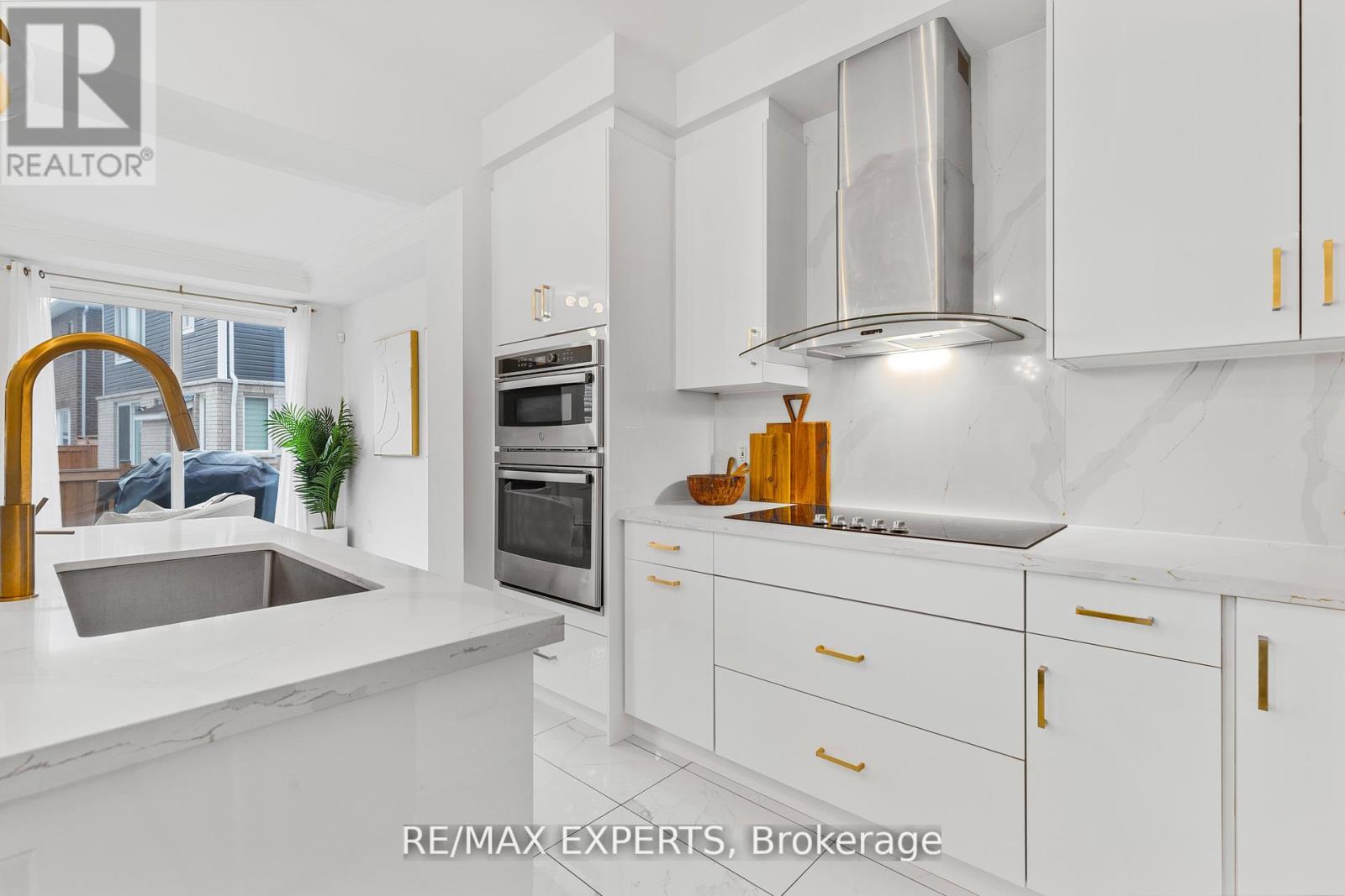 1358 Lobelia Crescent, Milton, Ontario  L9E 1X5 - Photo 13 - W12523442