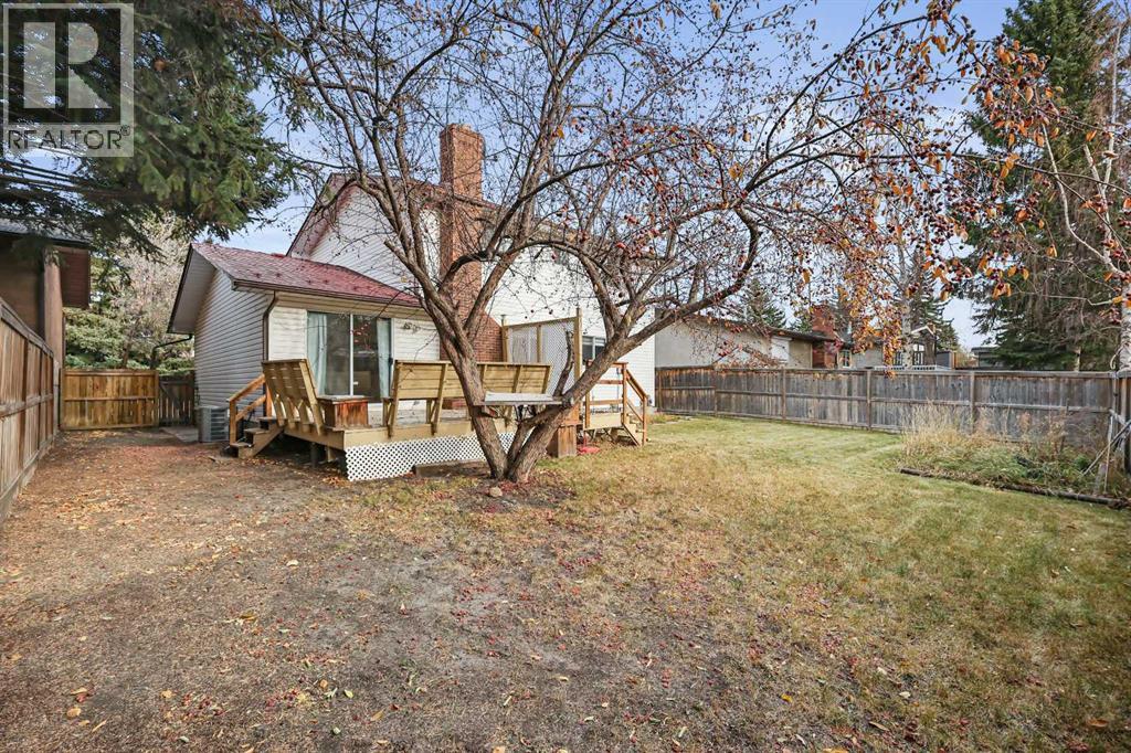 115 Brookgreen Drive Sw, Calgary, Alberta  T2W 2W4 - Photo 13 - A2268291