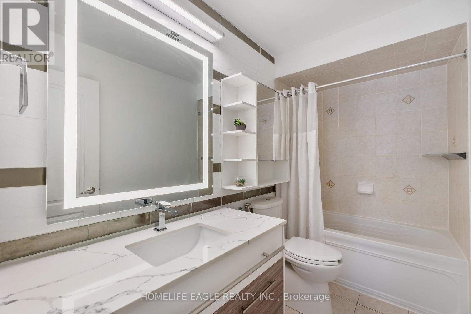 184 Knapton Drive, Newmarket, Ontario  L3X 3B5 - Photo 15 - N12523434