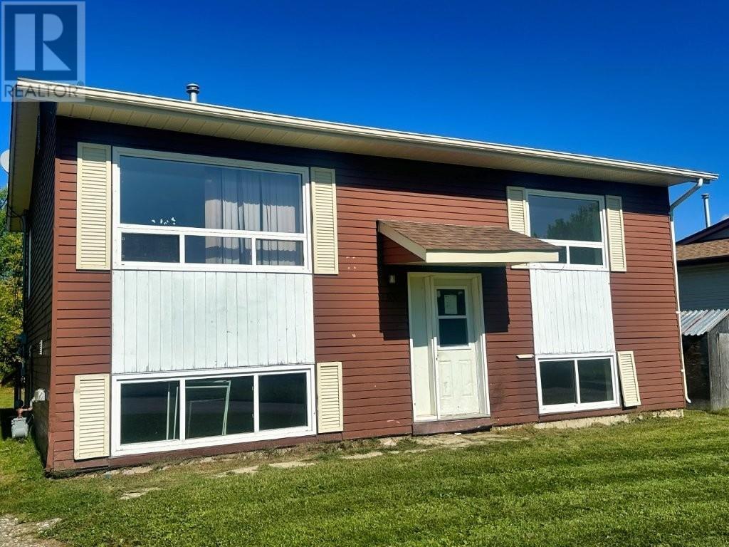 155 Harkness Street, Nipigon, Ontario