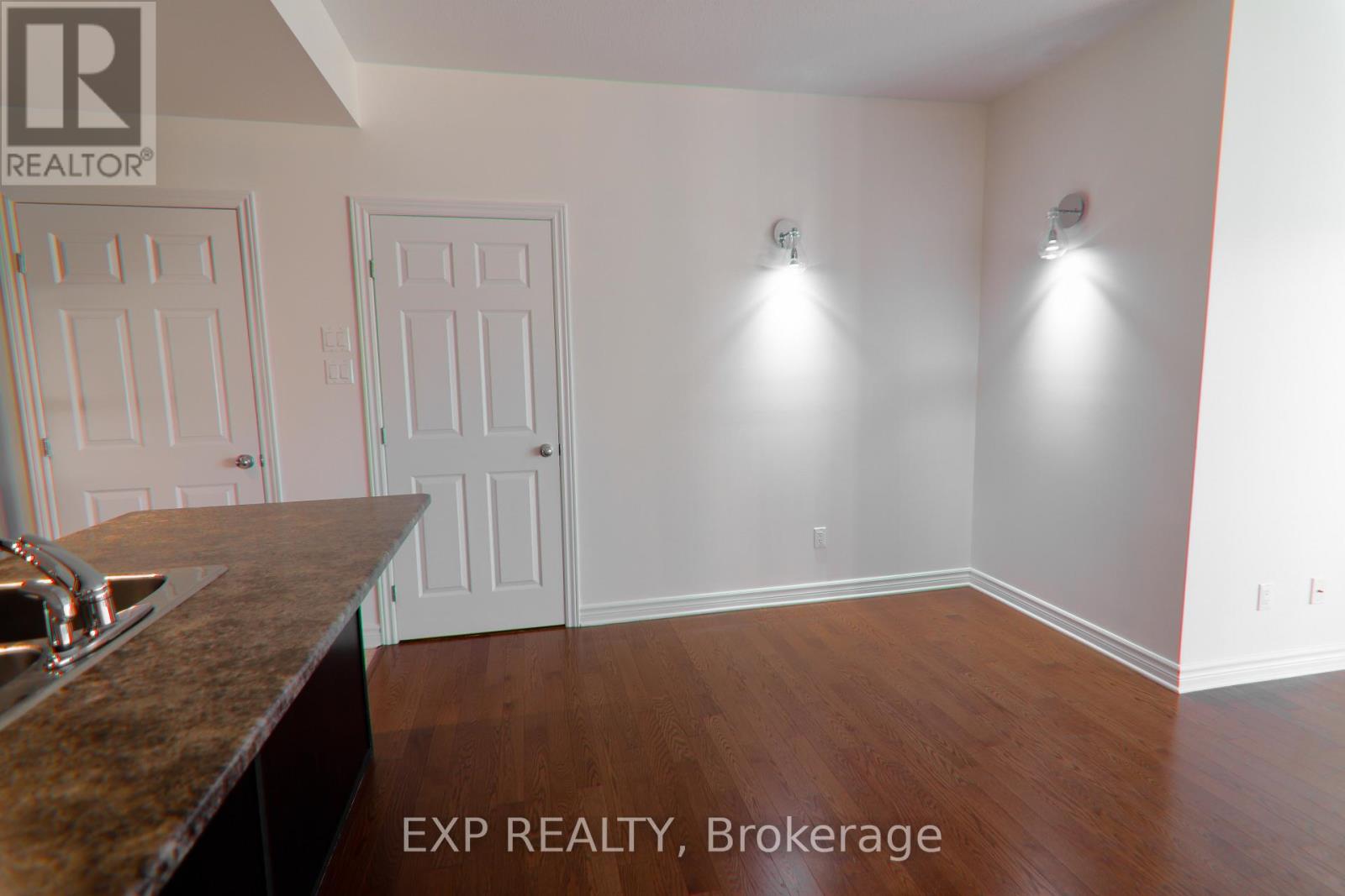 C - 137 Harthill Way, Ottawa, Ontario  K2J 5V1 - Photo 6 - X12523526