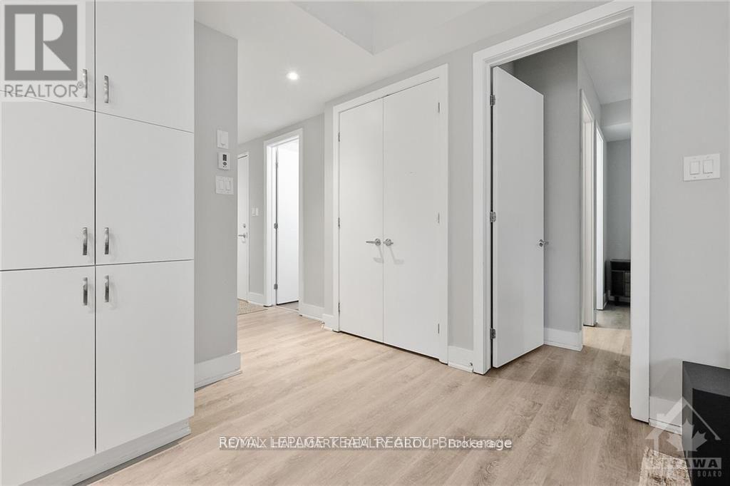 204 - 131 Holland Avenue, Ottawa, Ontario K1Y 3A2 - Photo 10 - X12523532