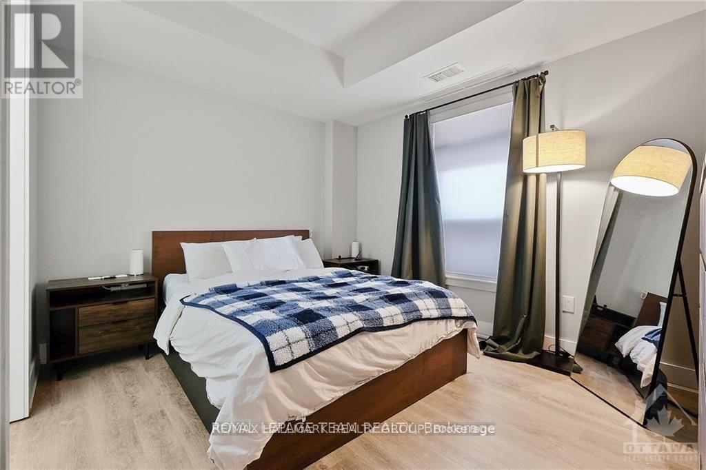 204 - 131 Holland Avenue, Ottawa, Ontario K1Y 3A2 - Photo 11 - X12523532