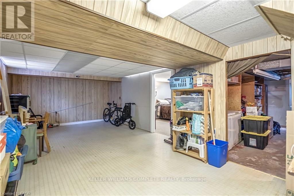 487 East 37th Street, Hamilton, Ontario  L8V 4C1 - Photo 21 - X12523214