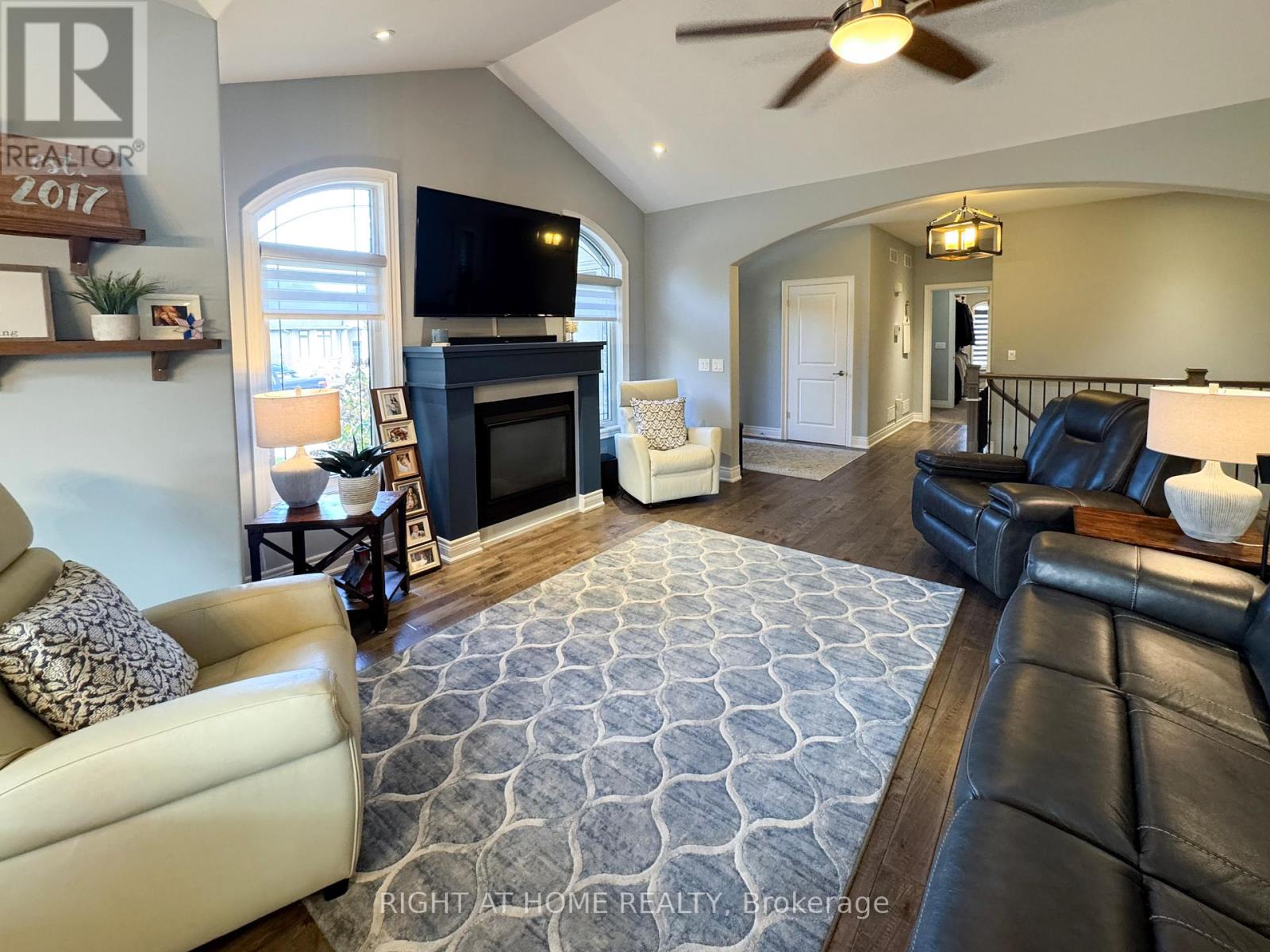 85 Mackenzie King Avenue, St. Catharines, Ontario  L2P 0E1 - Photo 11 - X12523228