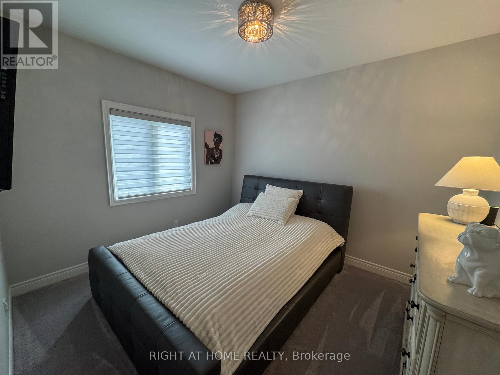 85 Mackenzie King Avenue, St. Catharines, Ontario  L2P 0E1 - Photo 29 - X12523228