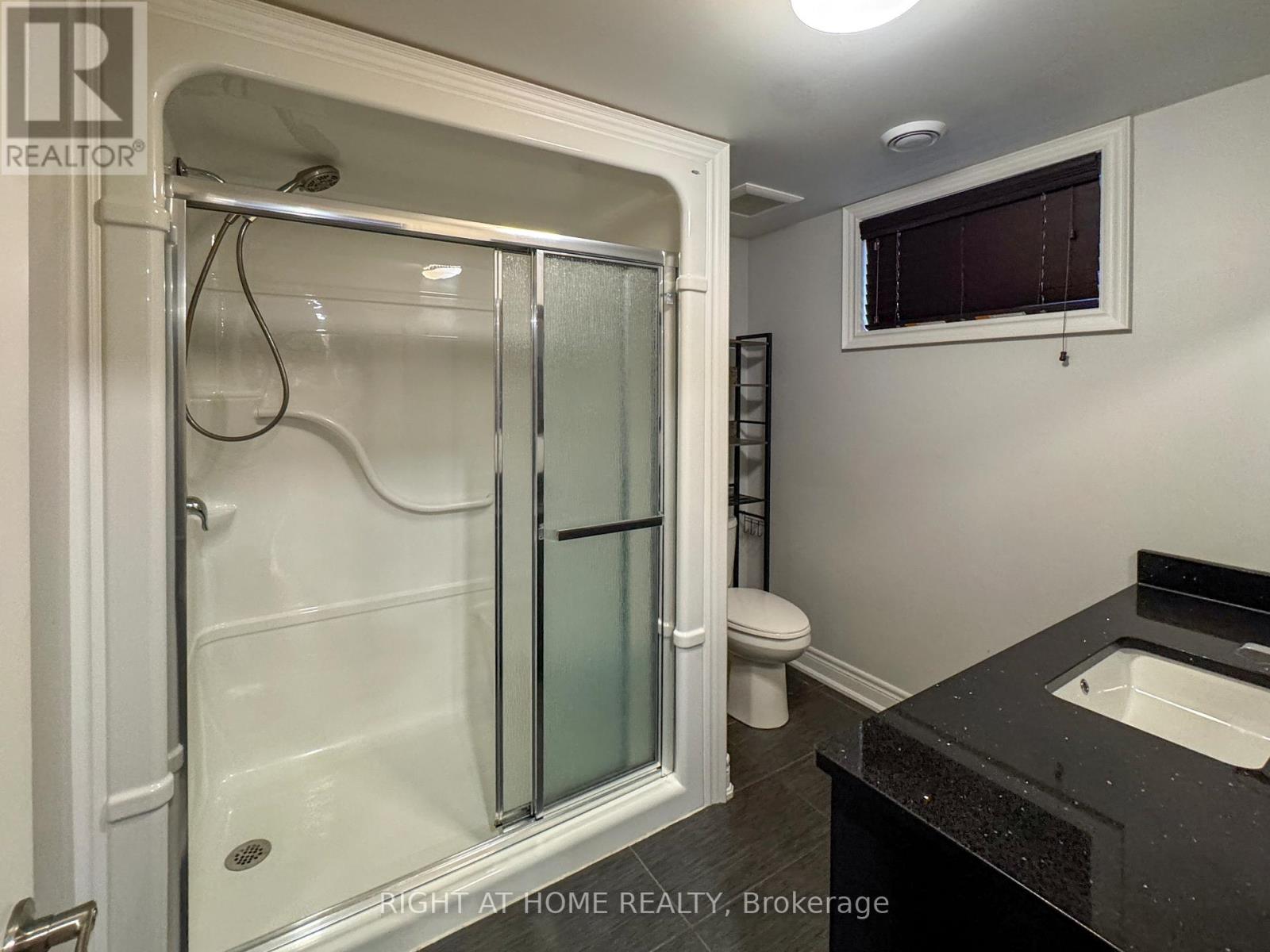 85 Mackenzie King Avenue, St. Catharines, Ontario  L2P 0E1 - Photo 45 - X12523228