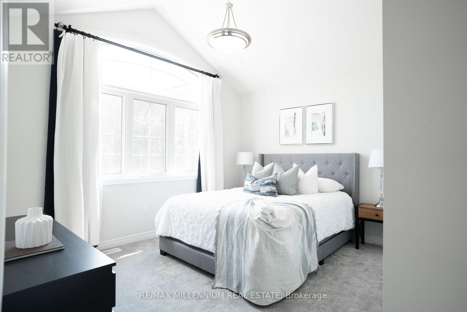 217 Walker Road, Pelham, Ontario L0S 1E6 - Photo 23 - X12523256