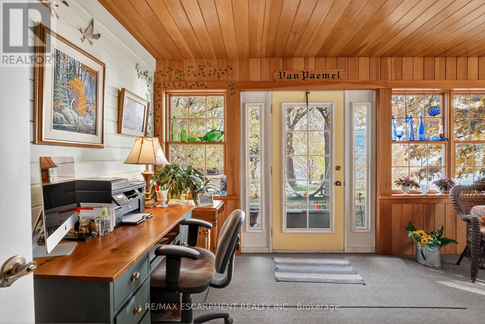 685 Sandy Road, Haldimand, Ontario  N1A 2W6 - Photo 17 - X12523322