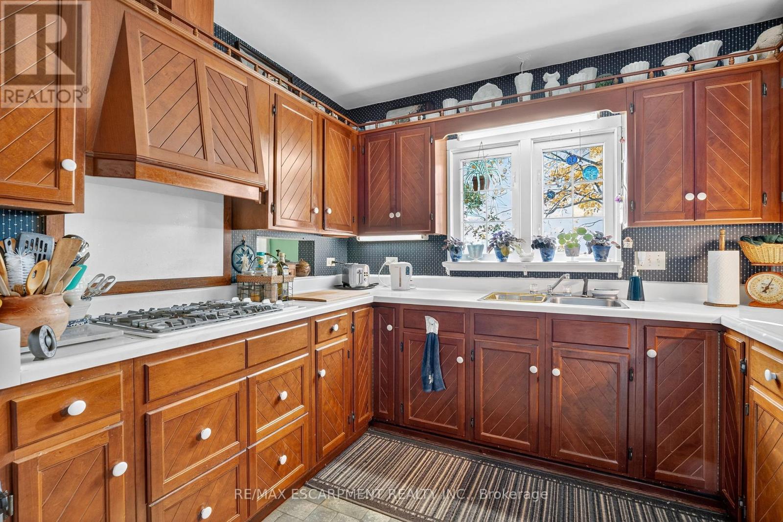 685 Sandy Road, Haldimand, Ontario  N1A 2W6 - Photo 22 - X12523322