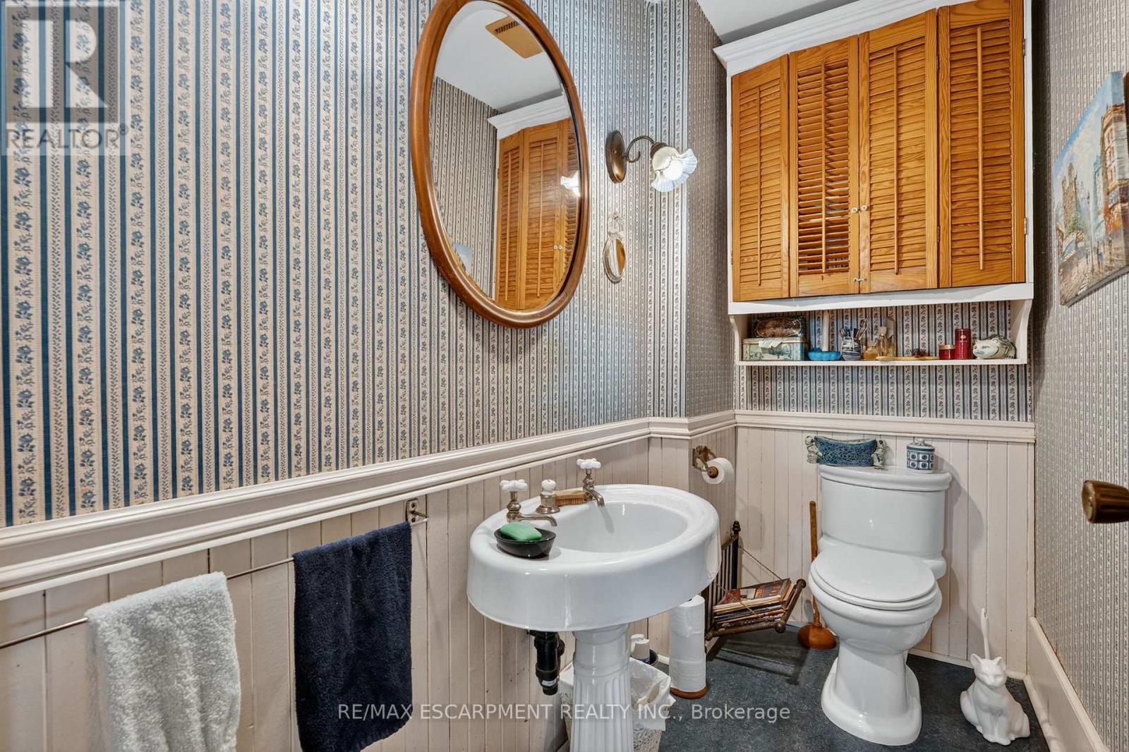 685 Sandy Road, Haldimand, Ontario  N1A 2W6 - Photo 23 - X12523322