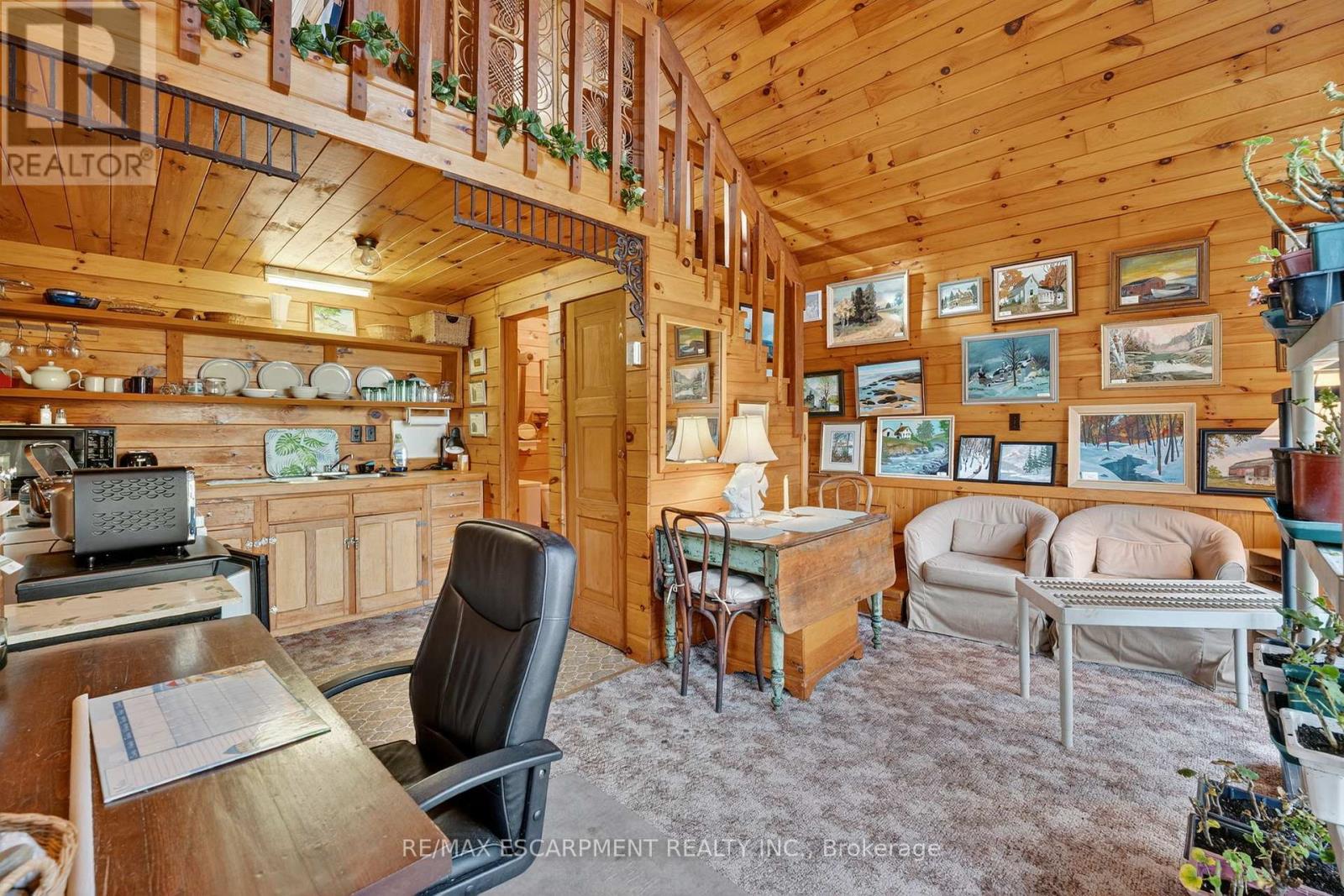 685 Sandy Road, Haldimand, Ontario  N1A 2W6 - Photo 34 - X12523322