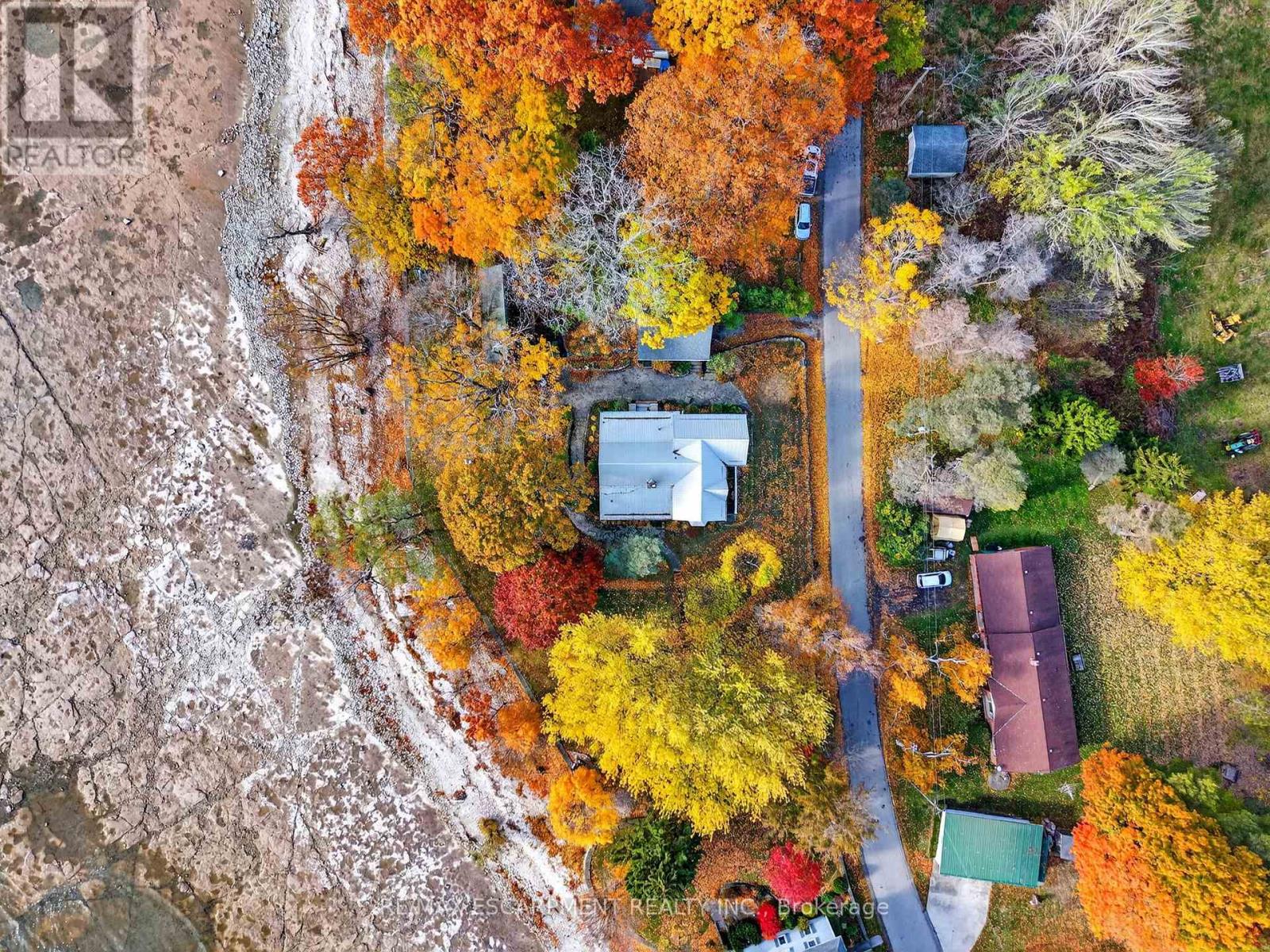 685 Sandy Road, Haldimand, Ontario  N1A 2W6 - Photo 4 - X12523322