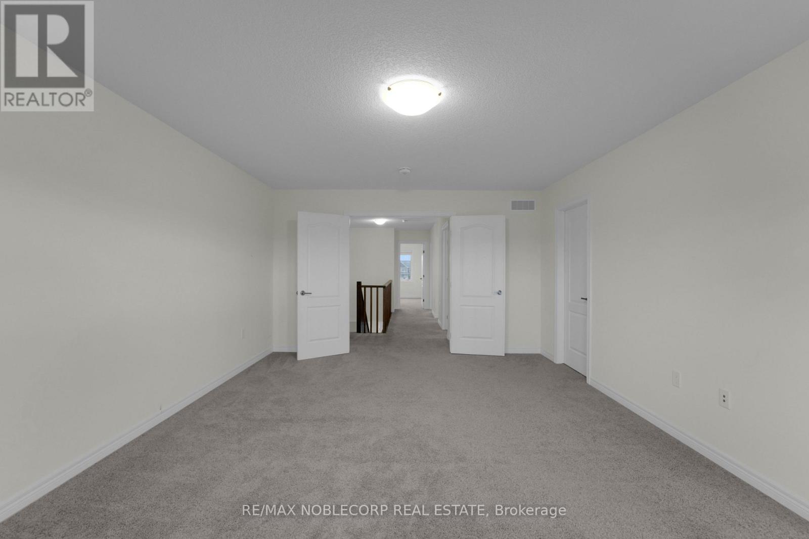 15 Lloyd Davis Way, Hamilton, Ontario  L0R 1C0 - Photo 16 - X12523324