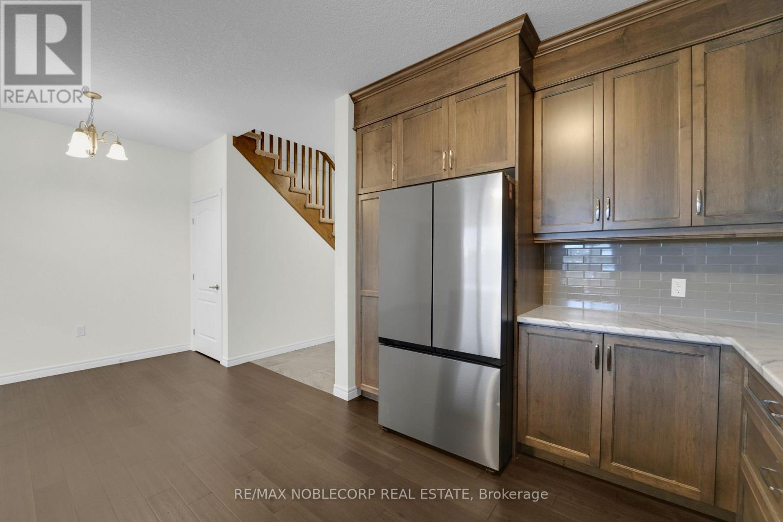 15 Lloyd Davis Way, Hamilton, Ontario  L0R 1C0 - Photo 27 - X12523324