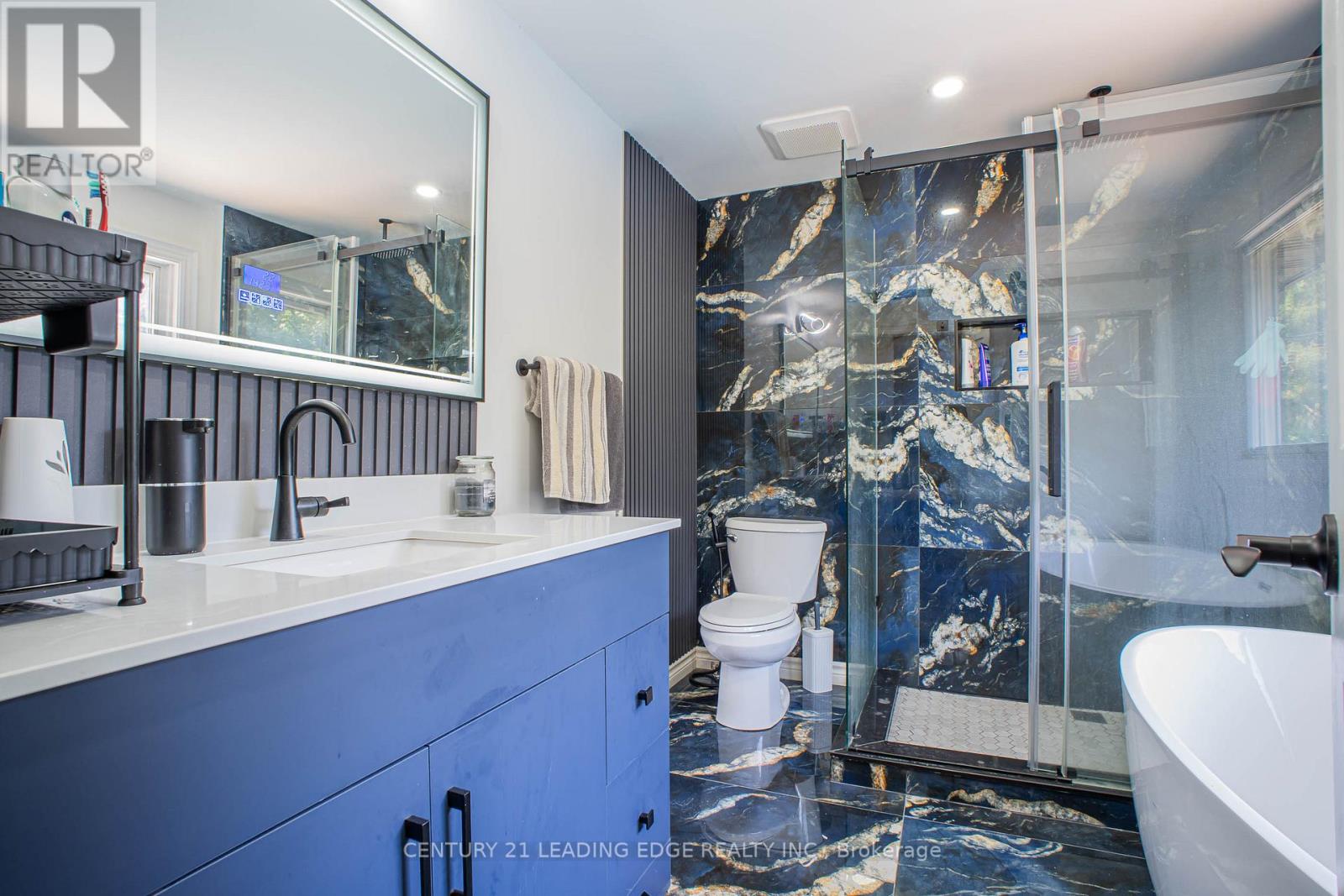 77 Elford Crescent, Hamilton, Ontario  L8K 5K8 - Photo 15 - X12523336