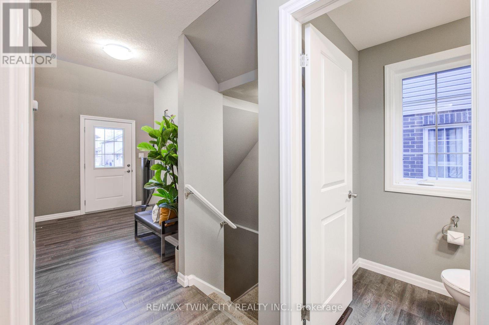 2 - 343 Huron Street, Woodstock, Ontario N4S 7A5 - Photo 3 - X12523422