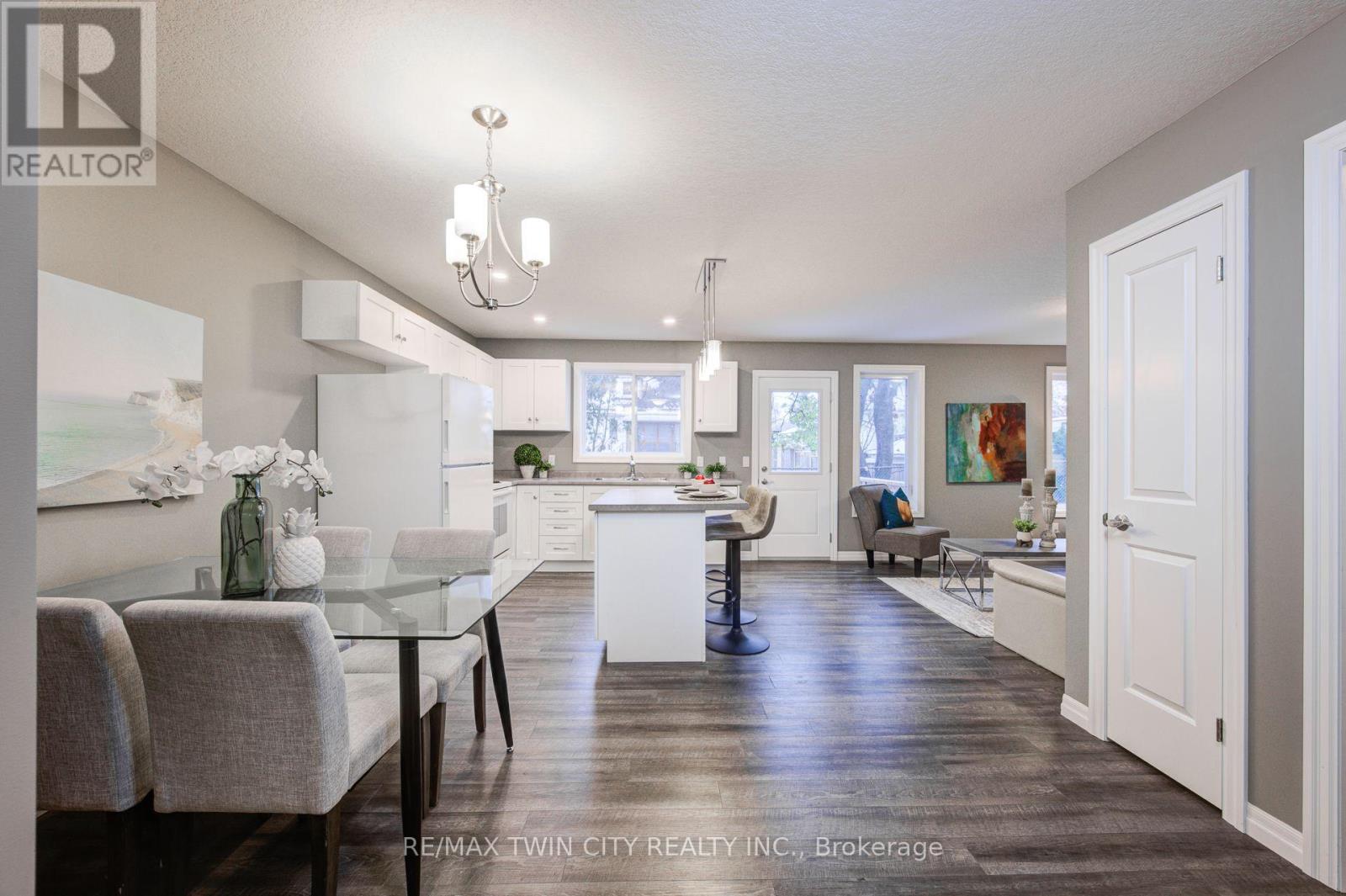 2 - 343 Huron Street, Woodstock, Ontario N4S 7A5 - Photo 6 - X12523422