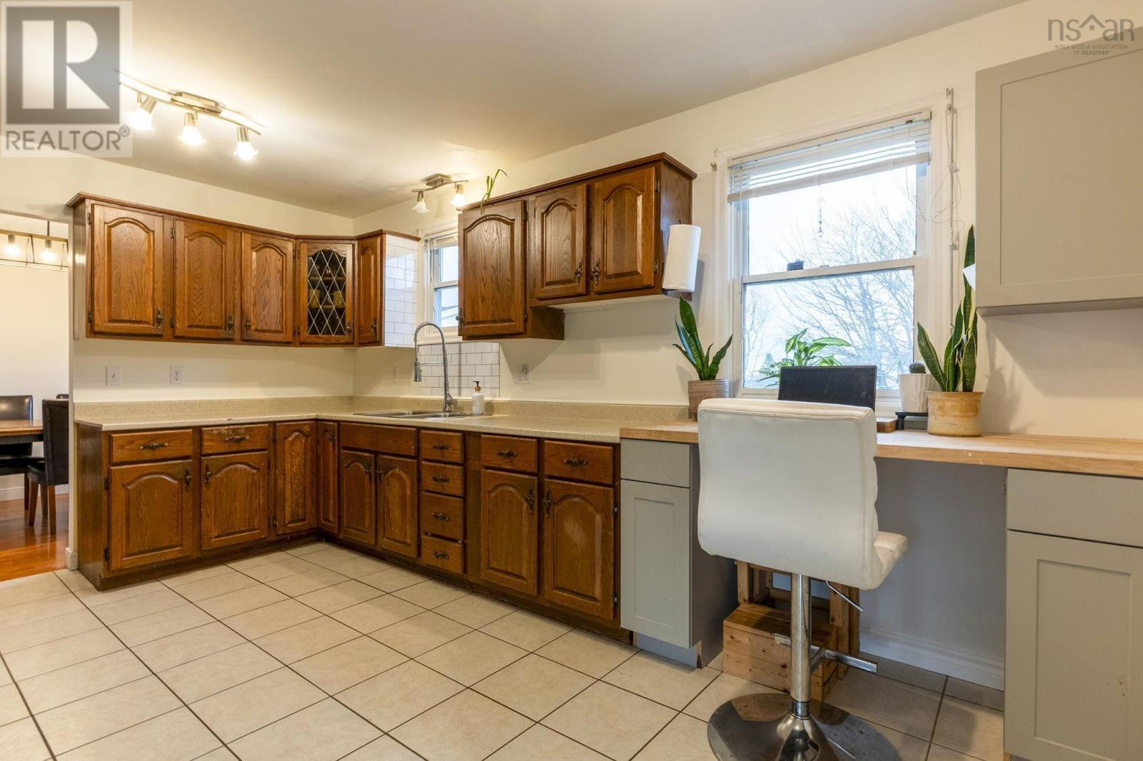 22 Carisbrooke Lane, Cole Harbour, Nova Scotia  B2V 1R2 - Photo 5 - 202527546