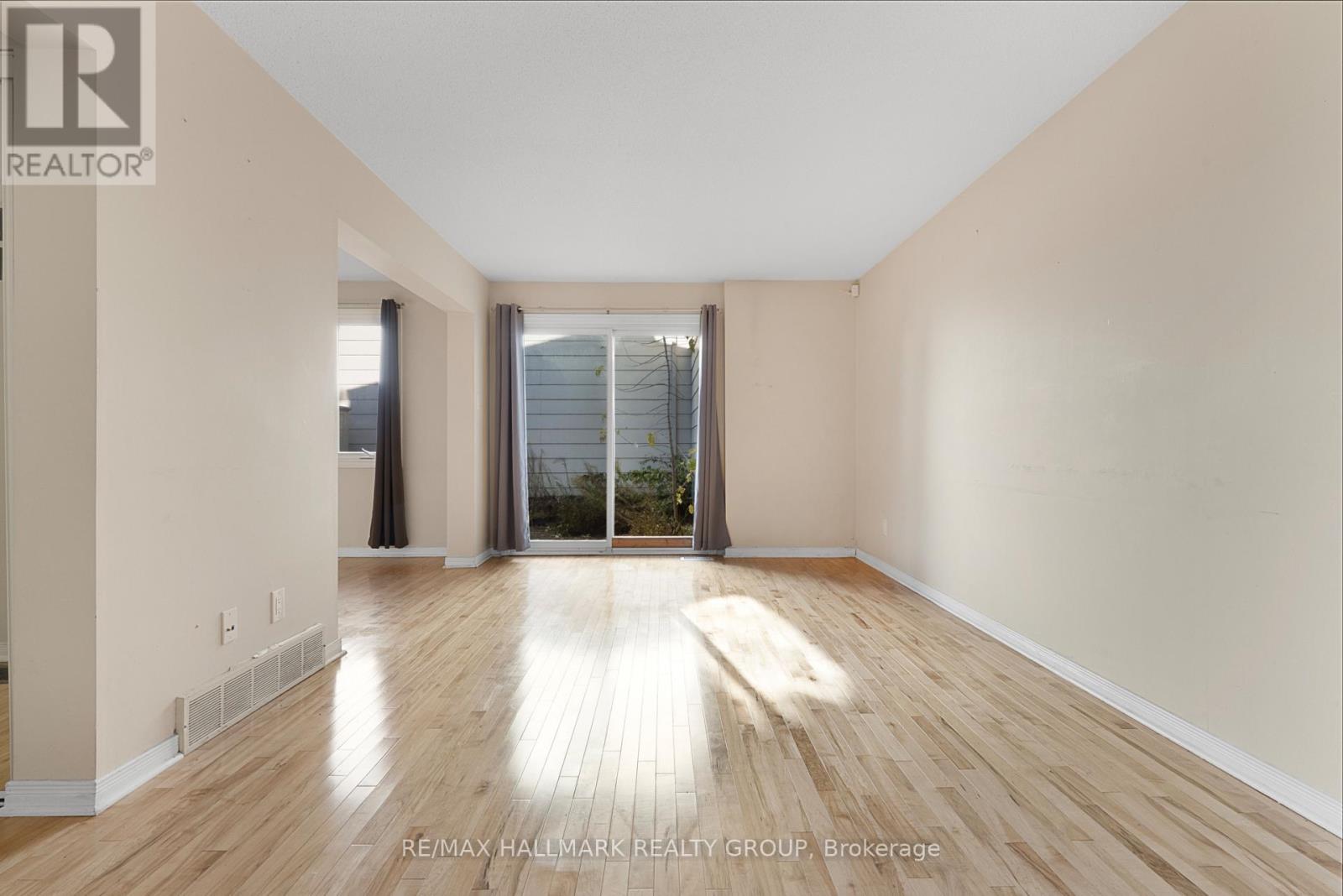 193 - 3310 Southgate Road, Ottawa, Ontario K1V 8X4 - Photo 4 - X12514844