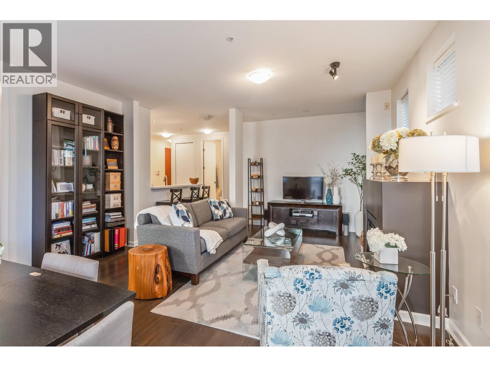 104 2065 W 12th Avenue, Vancouver, British Columbia V6J 5L9 - Photo 3 - R3065795