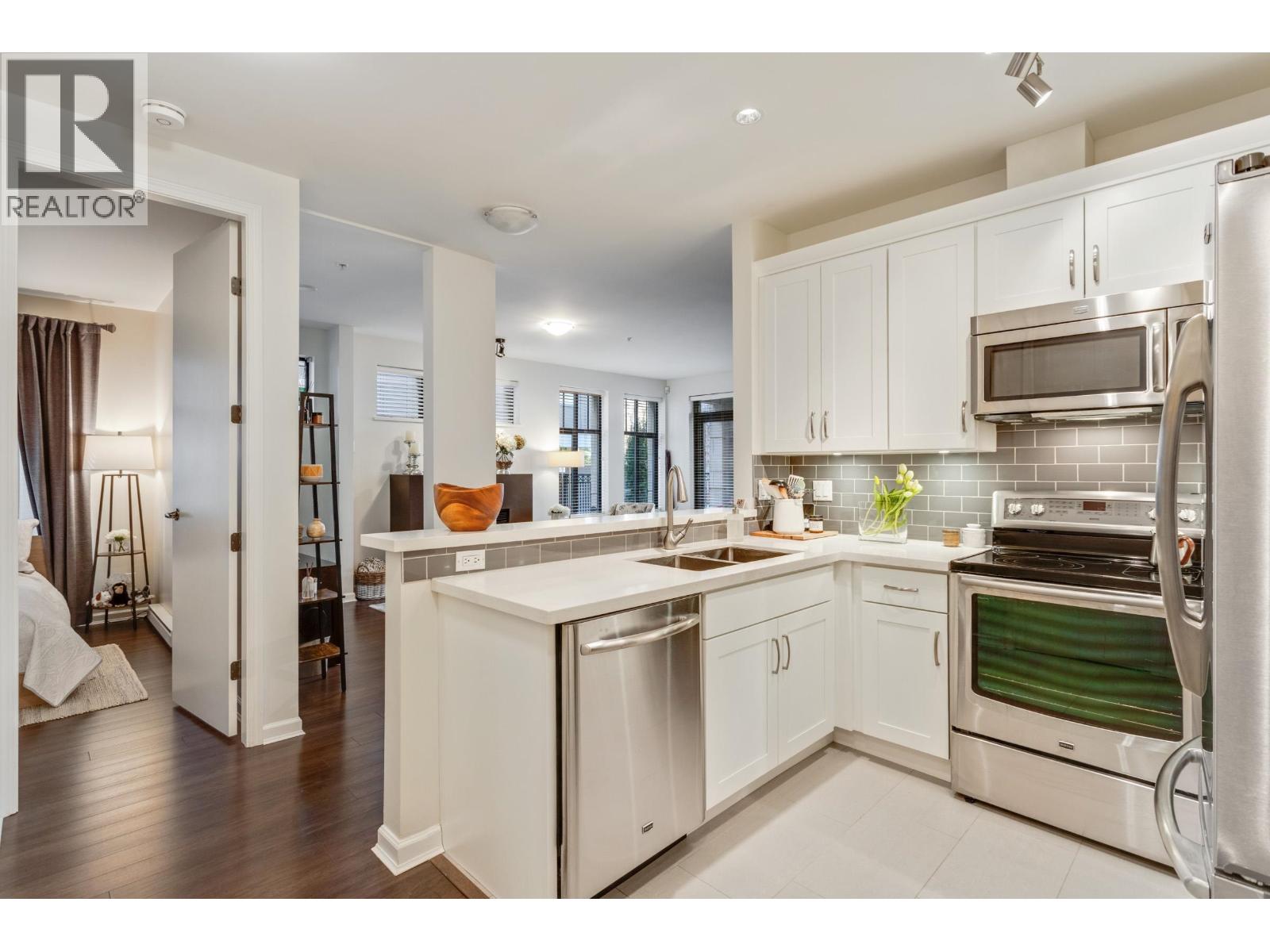 104 2065 W 12th Avenue, Vancouver, British Columbia V6J 5L9 - Photo 5 - R3065795