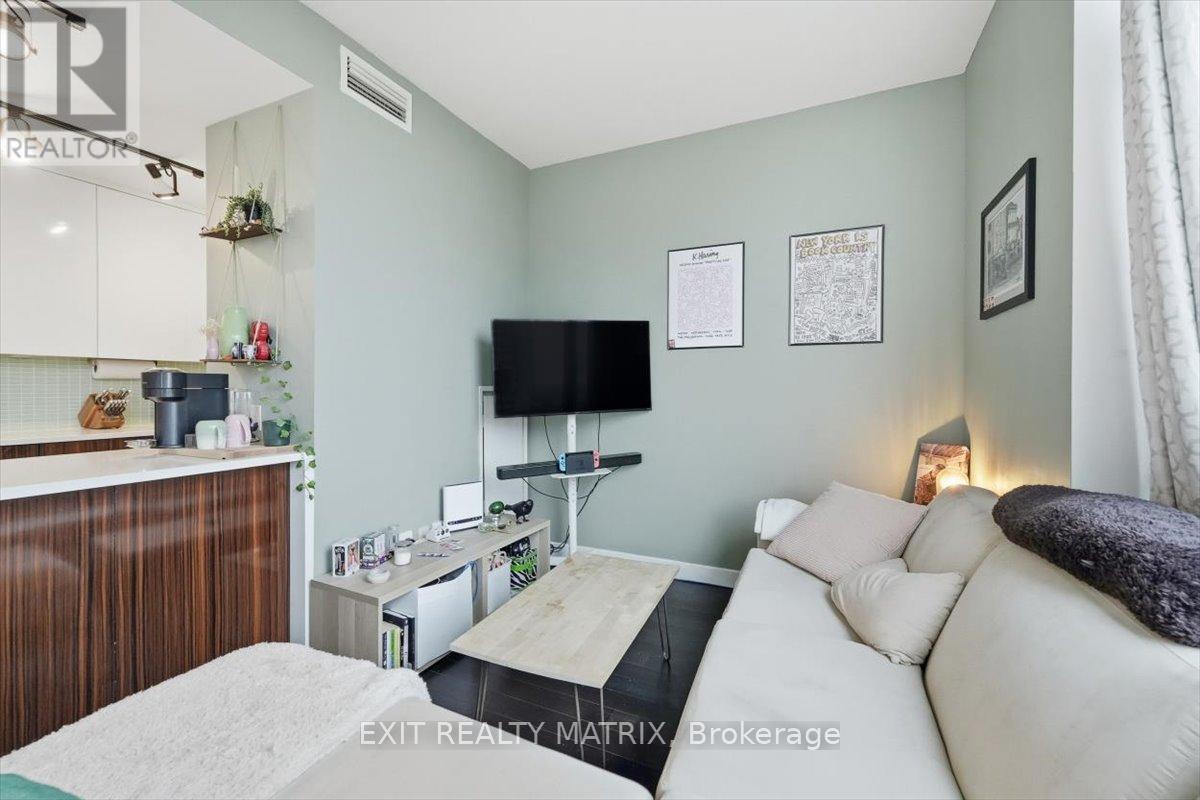 903 - 201 Parkdale Avenue W, Ottawa, Ontario K1Y 1E8 - Photo 13 - X12521776