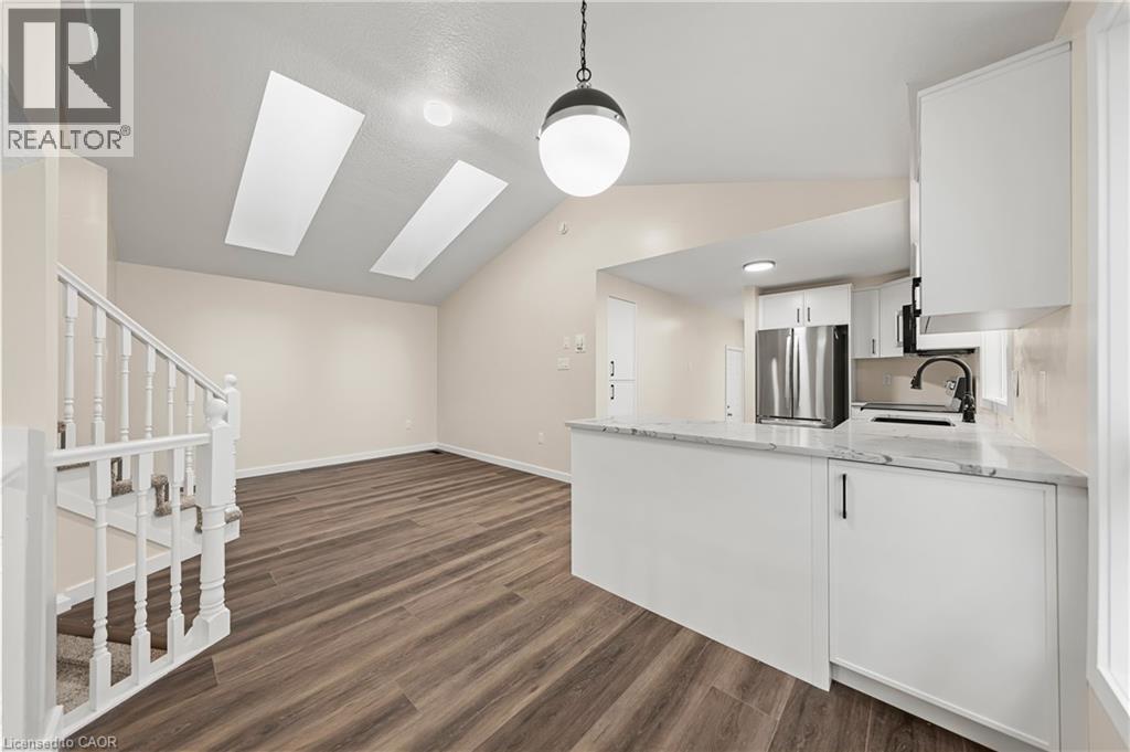 716 Karlsfeld Road Unit# A, Waterloo, Ontario  N2T 2W4 - Photo 12 - 40781460