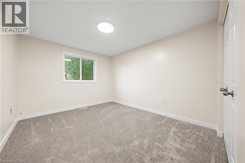 716 Karlsfeld Road Unit# A, Waterloo, Ontario  N2T 2W4 - Photo 18 - 40781460