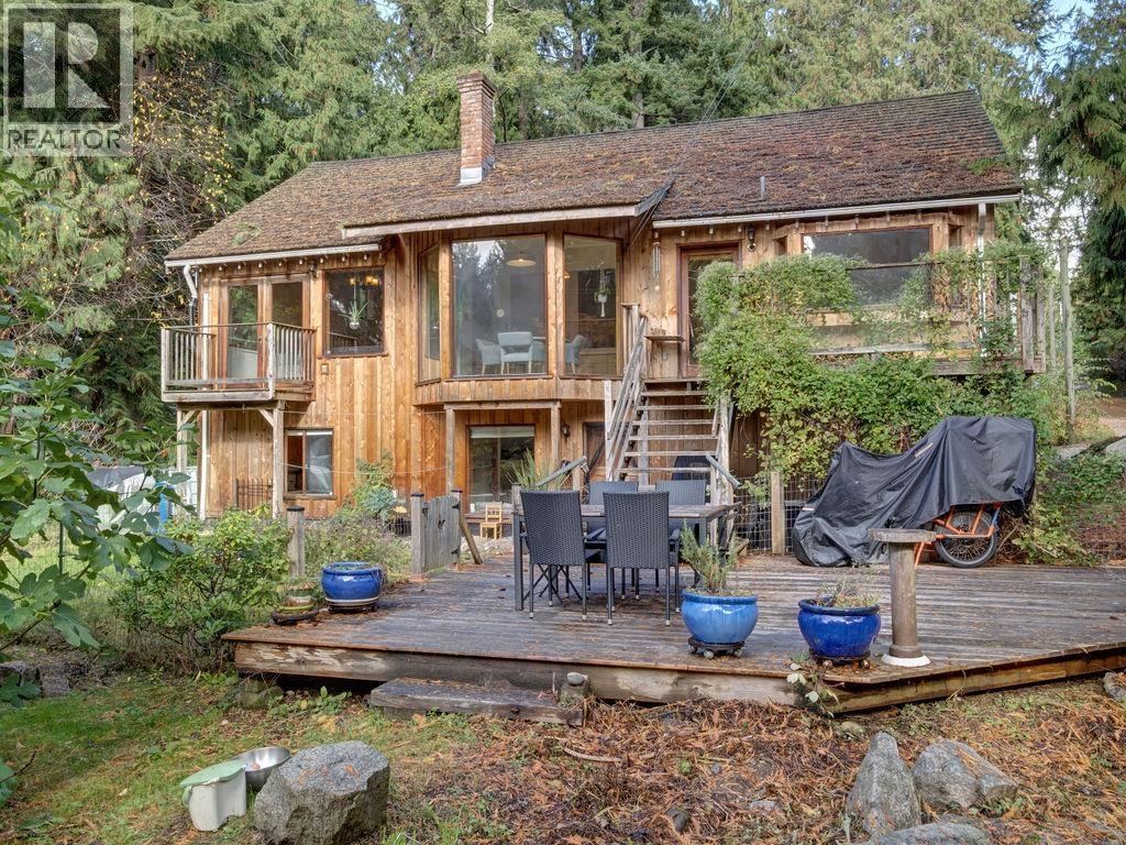 1321 Marlene Road, Roberts Creek, British Columbia  V0N 2W2 - Photo 27 - R3065790