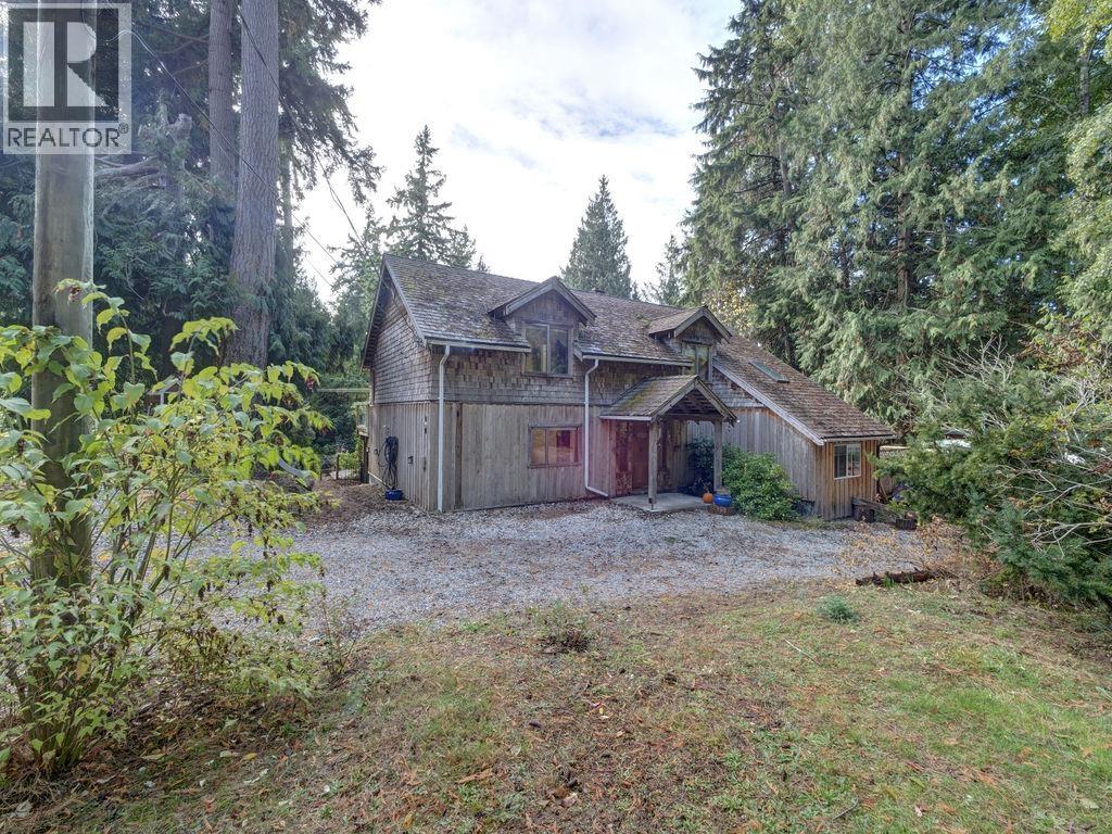 1321 Marlene Road, Roberts Creek, British Columbia  V0N 2W2 - Photo 33 - R3065790