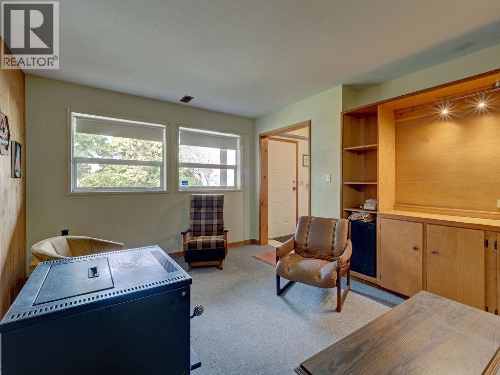 5642 Nickerson Road, Sechelt, British Columbia  V7Z 0M6 - Photo 27 - R3065801