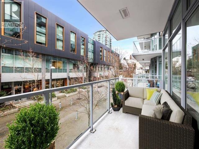 207 175 Victory Ship Way, Vancouver, British Columbia  V7L 0B2 - Photo 8 - R3065781