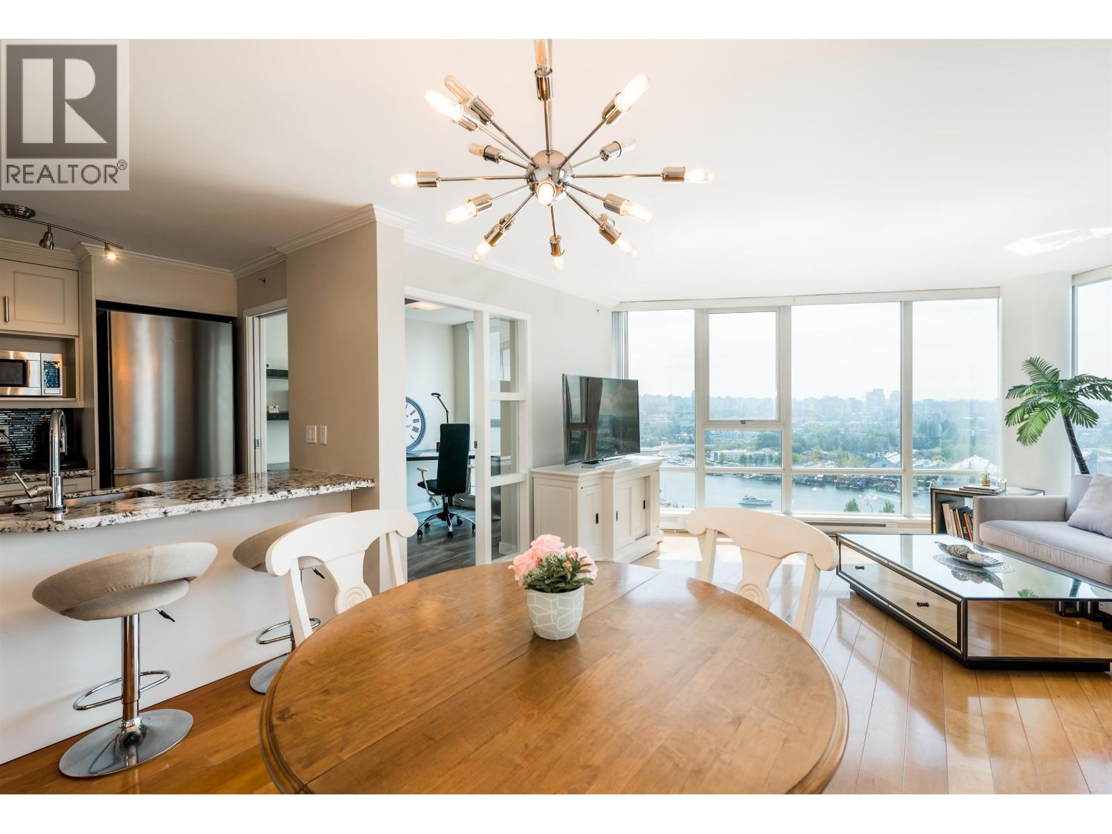 1438 Richards Street, Vancouver, British Columbia  V6Z 3B8 - Photo 11 - R3065784