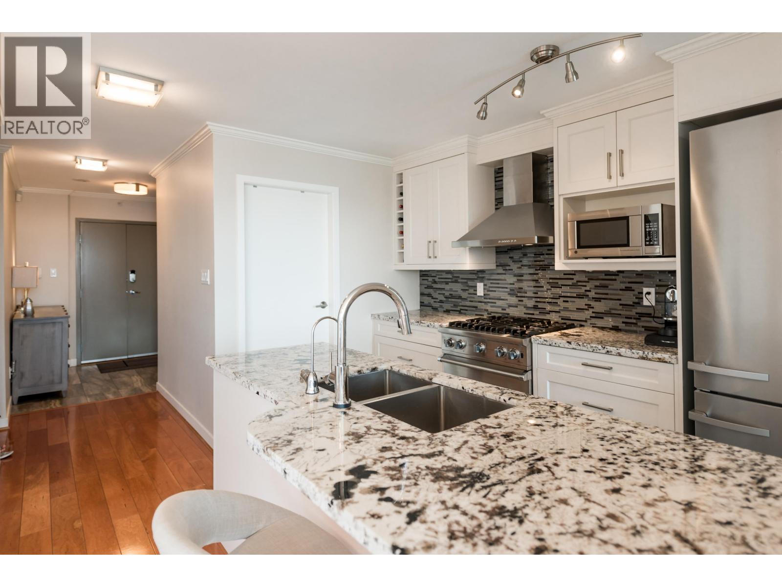 1438 Richards Street, Vancouver, British Columbia  V6Z 3B8 - Photo 16 - R3065784