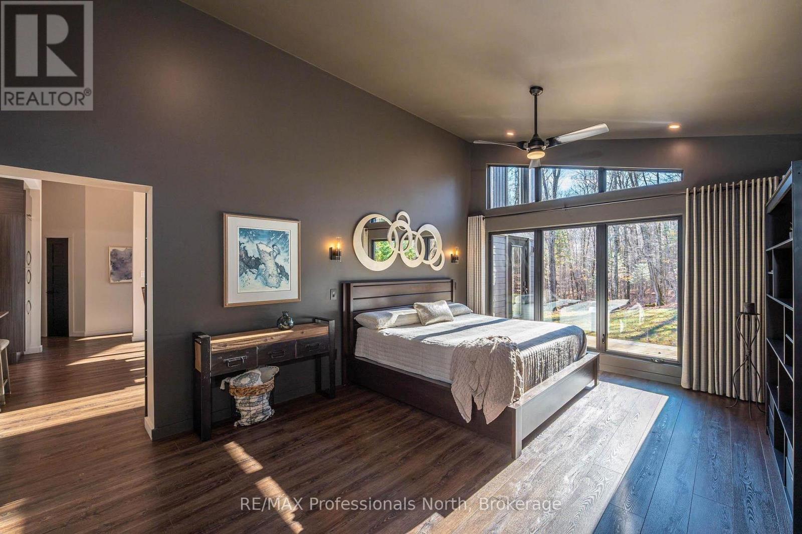 3777 Glamorgan Road, Dysart Et Al, Ontario  K0M 1S0 - Photo 24 - X12523548