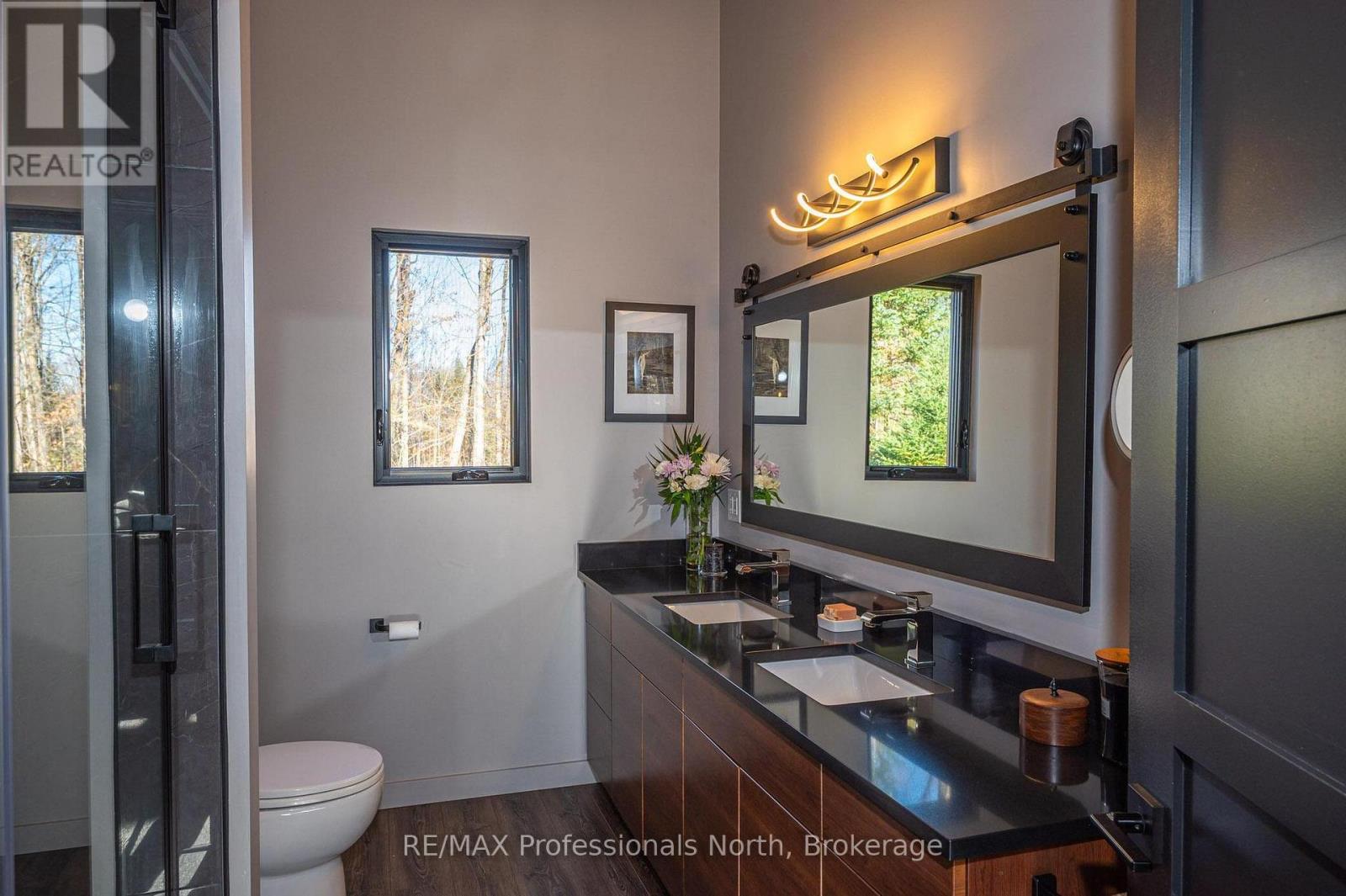 3777 Glamorgan Road, Dysart Et Al, Ontario  K0M 1S0 - Photo 28 - X12523548