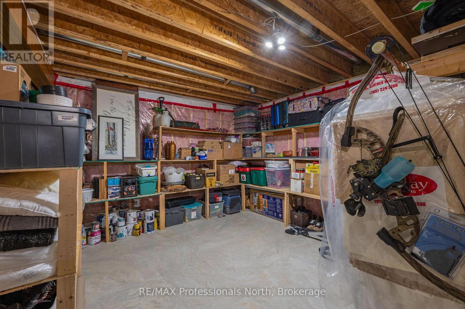 3777 Glamorgan Road, Dysart Et Al, Ontario  K0M 1S0 - Photo 38 - X12523548